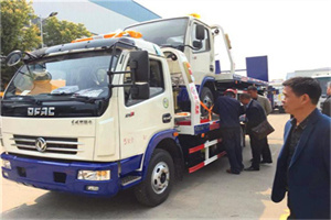 永定路汽车道路救援拖车价格